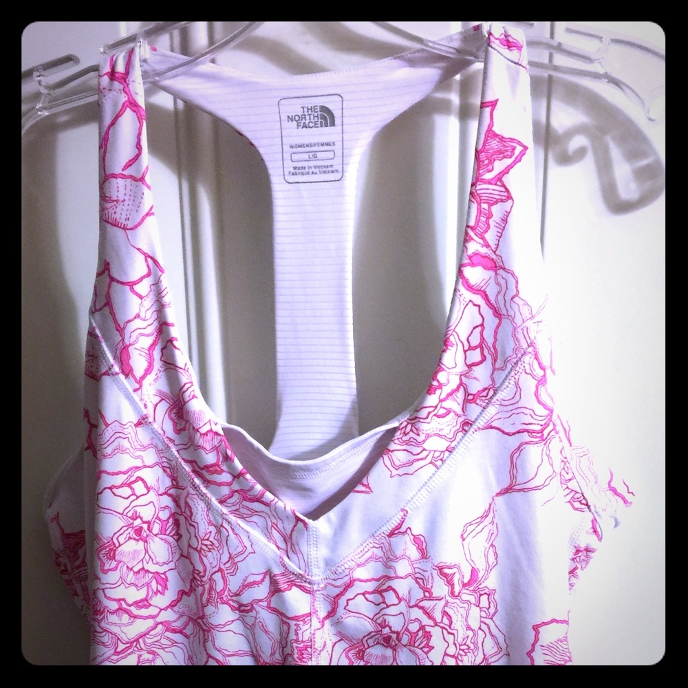 North Face racerback with built in shelf bra sz L
